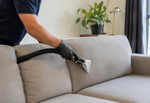 Nettoyage de canapé en profondeur à Corbère